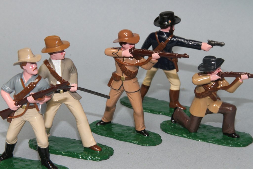BW6 - Boer Commandoes, 1899-1902 made by Regal Toy Soldiers - Piers Christian Toy Soldiers - 1