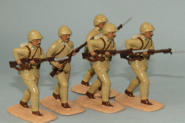 WW74A - Turkish Soldiers advancing - Gallipoli 1915 - From Regal Toy Soldiers - Piers Christian Toy Soldiers
